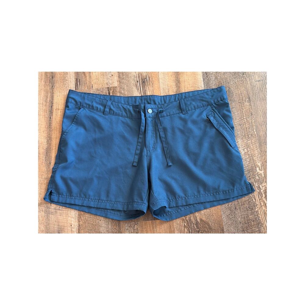 Magellan Outdoors womens 2XL slate blue shorts